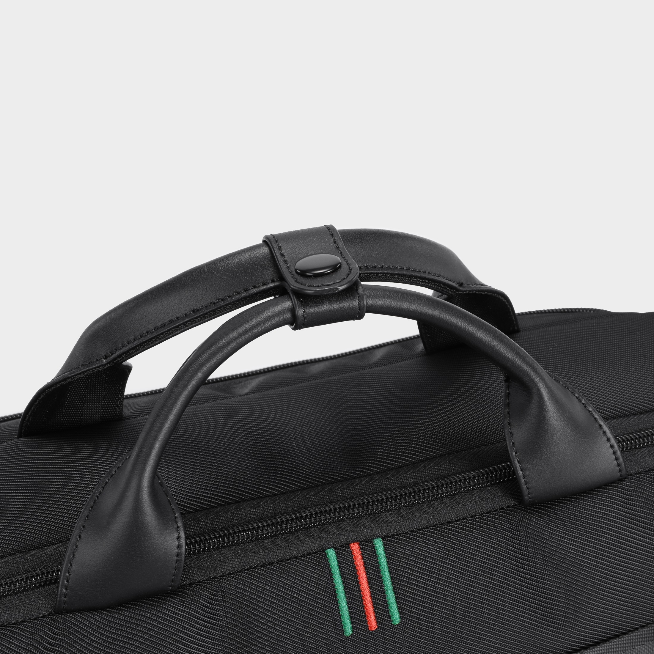 Velocity Laptop Bag :: Core Black