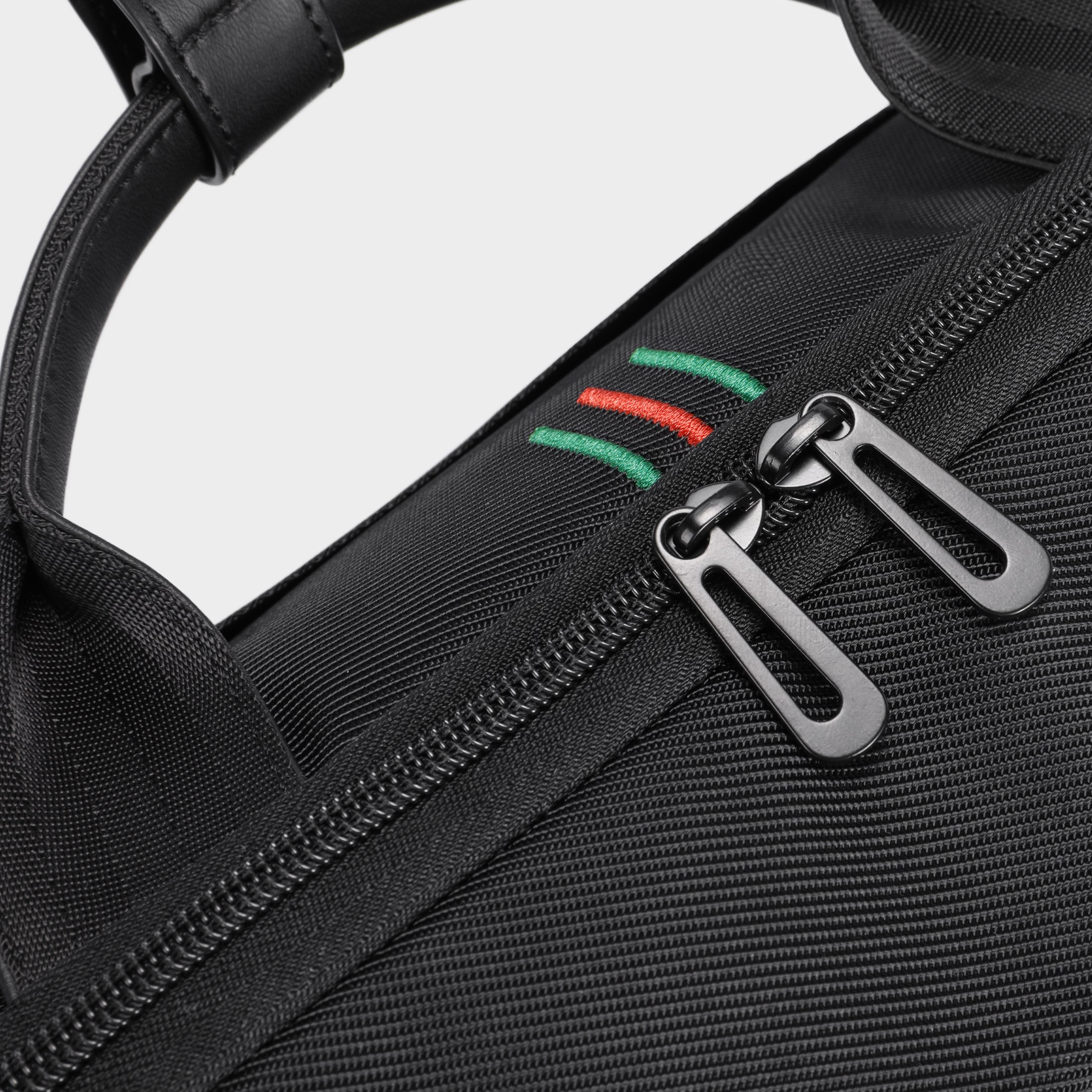 Velocity Laptop Bag :: Core Black