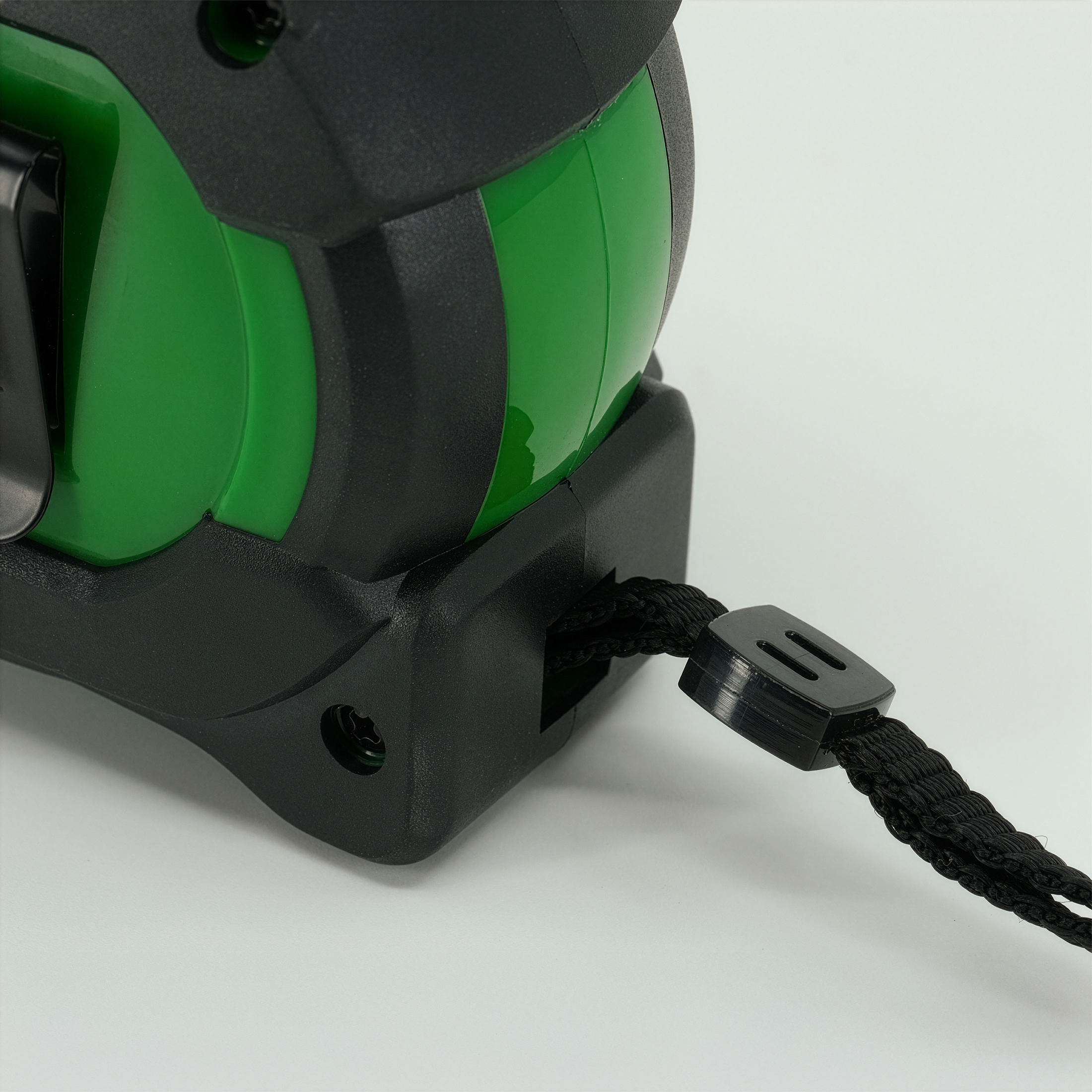 Pro-Grade Tape Measure (7.5m) :: Castrol Green / Core Black