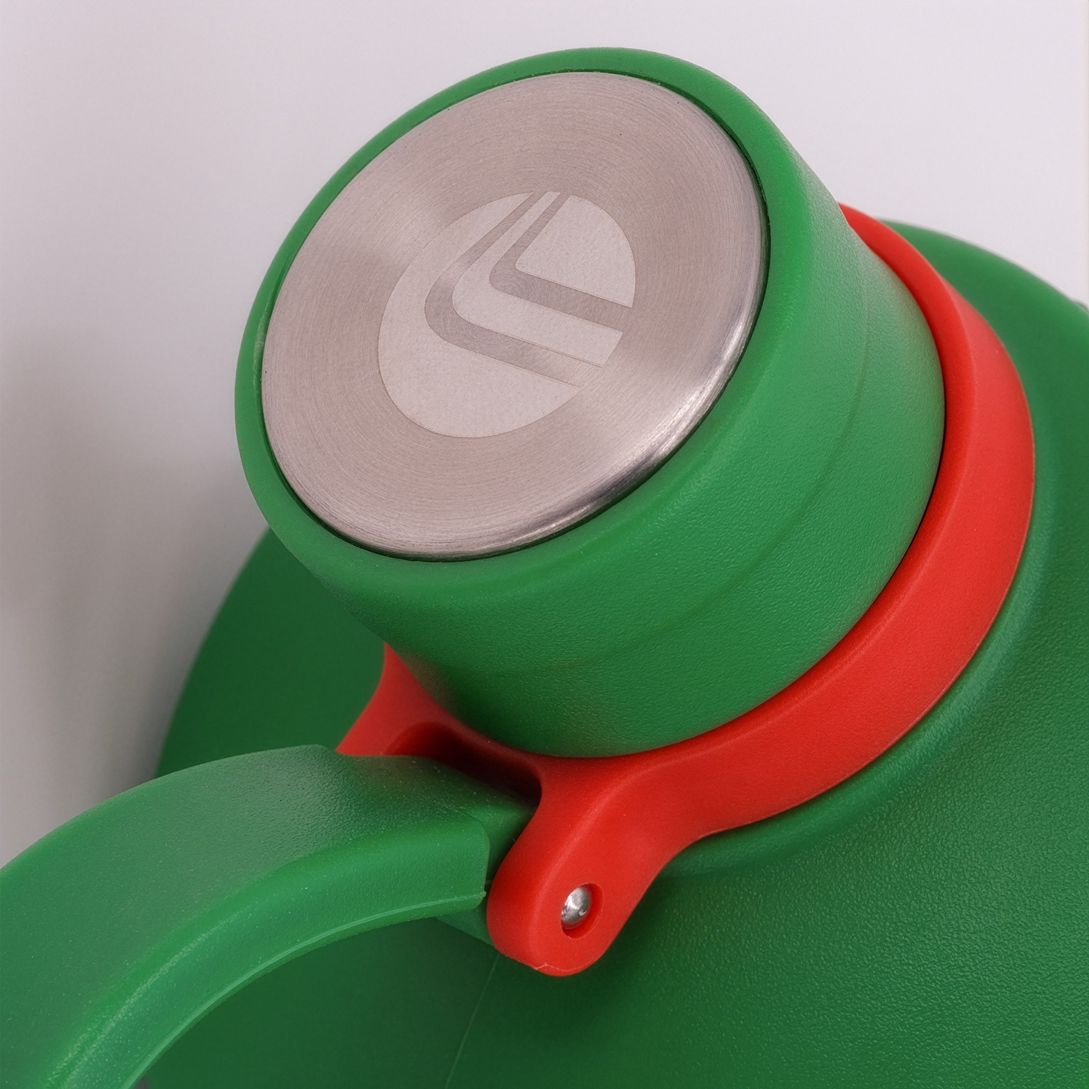 Vacuum Flask CVF02 (680 ml) :: Castrol Green