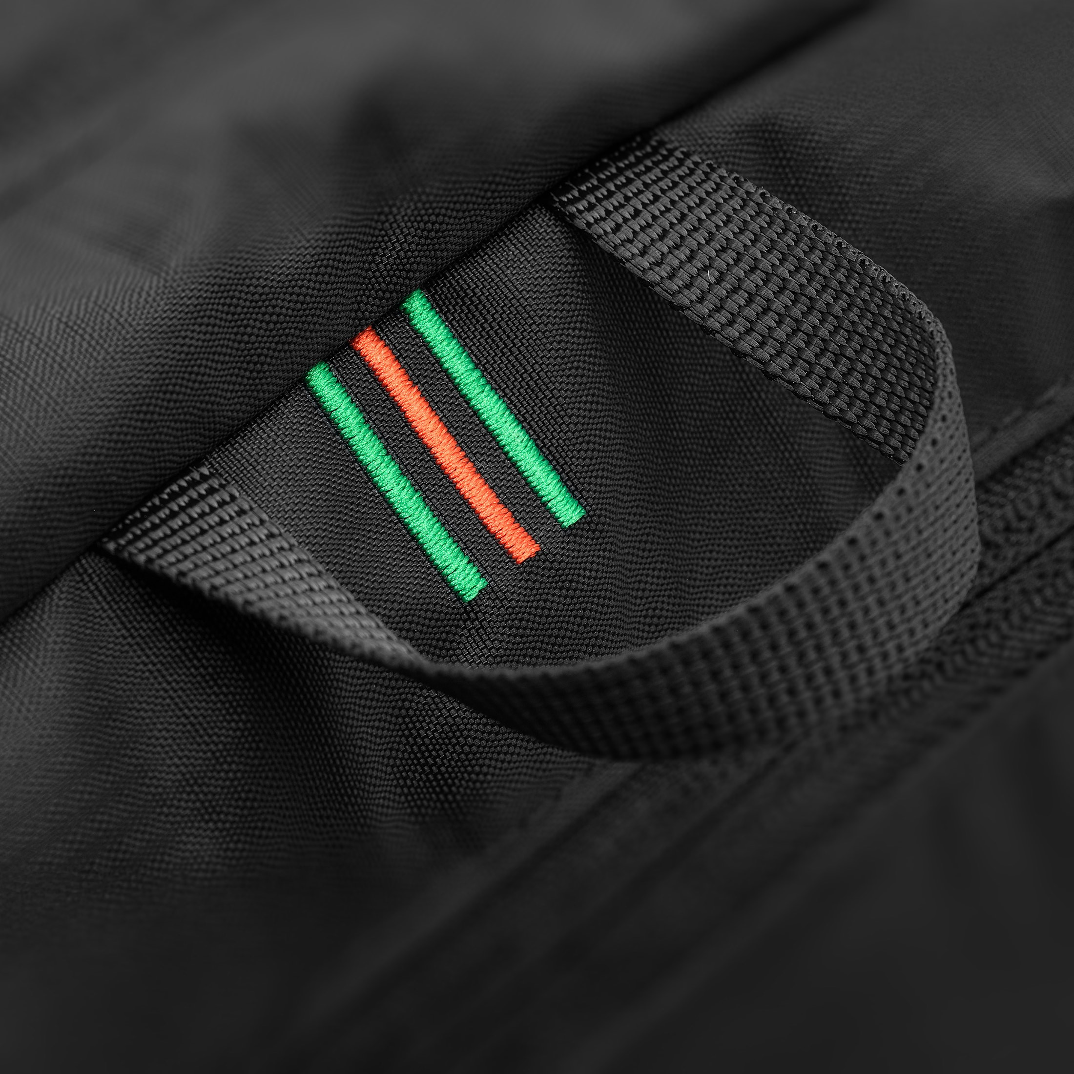 Nerka / torba na ramię Drift :: Core Black