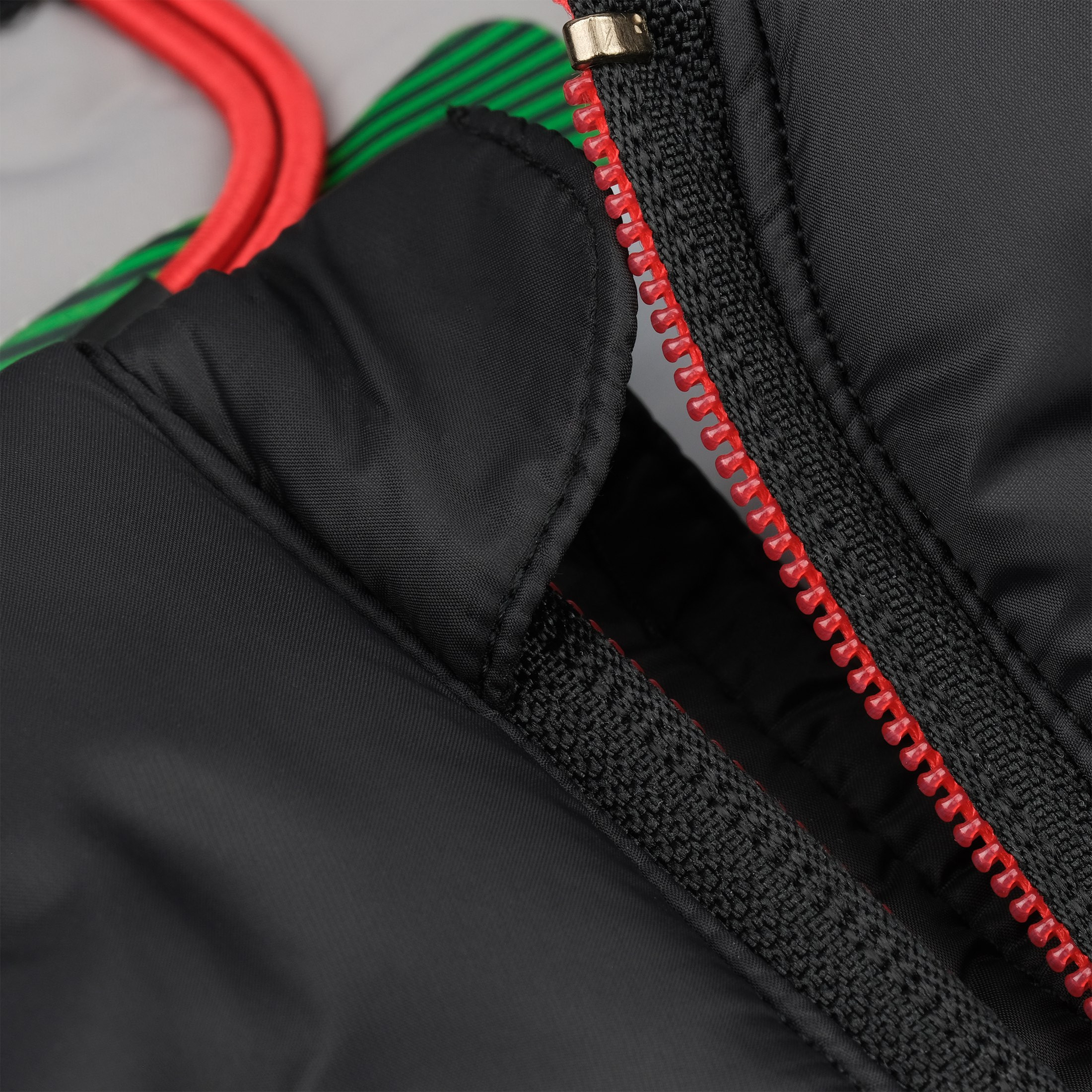 Klejona kamizelka pikowana Voltex :: Core Black