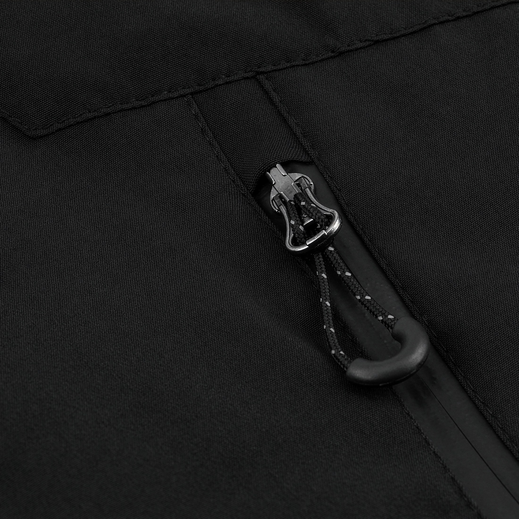 Ignis Jacket :: Core Black