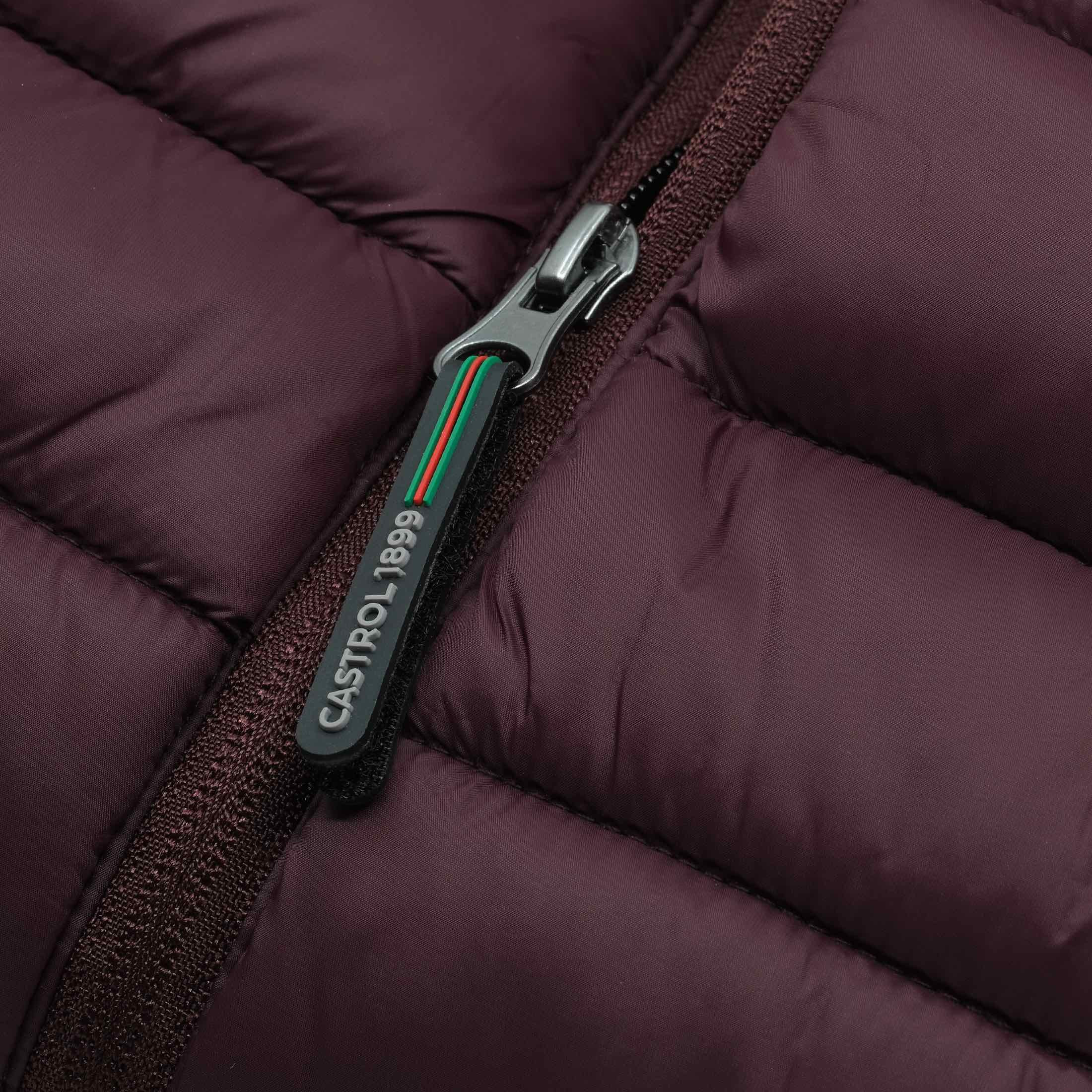 Strato Puffer Vest :: Burgundy